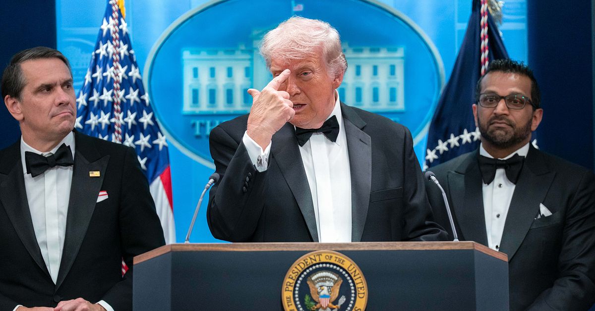 Var Trump måltavlan? | SVT Nyheter