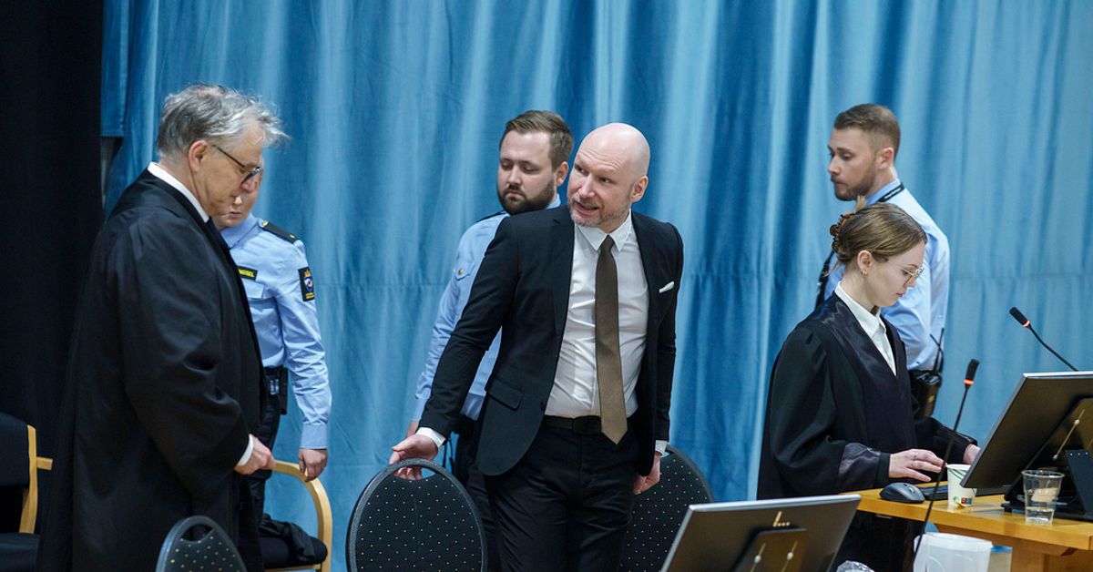 Breivik tilbake i retten – saksøkte den norske stat
