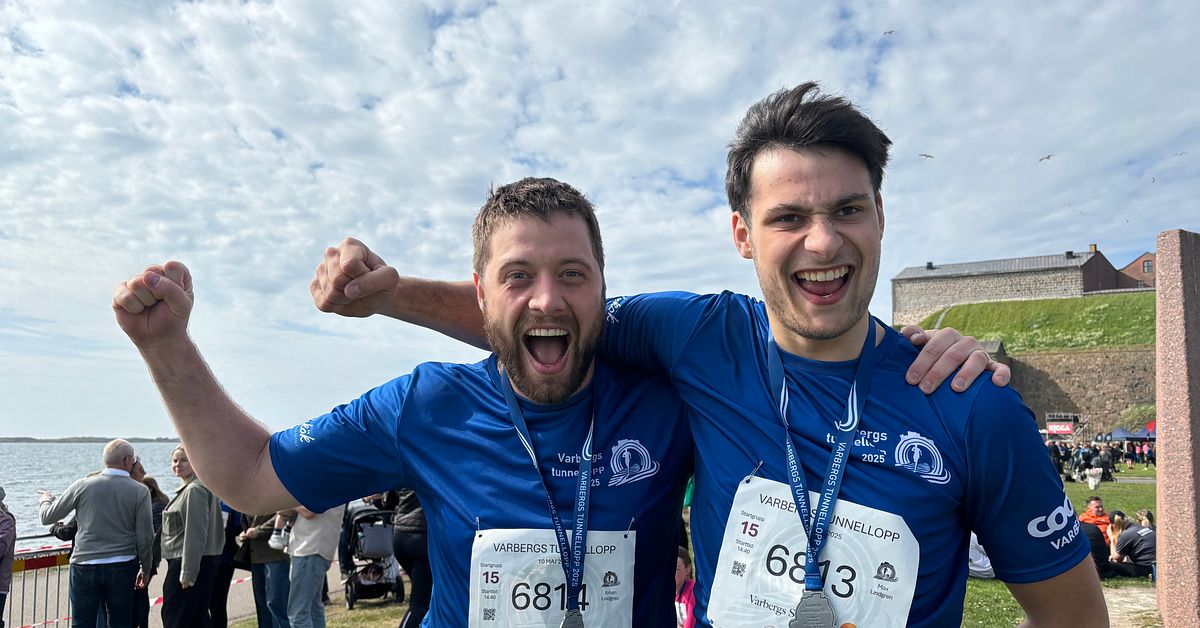 Tunnelloppet i Varberg i mål – se bilderna från unika folkfesten | SVT ...