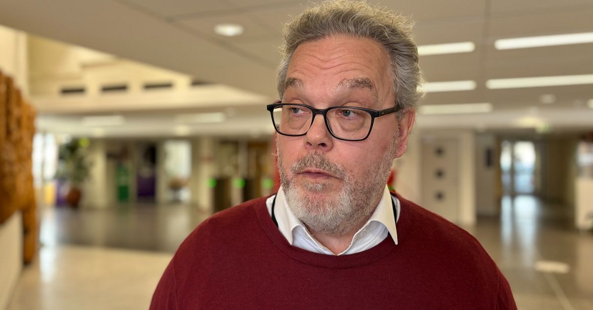 Vd l&auml;mnar Stadsbacken &ndash; kommundirekt&ouml;ren: &rdquo;&Ouml;verraskad&rdquo;