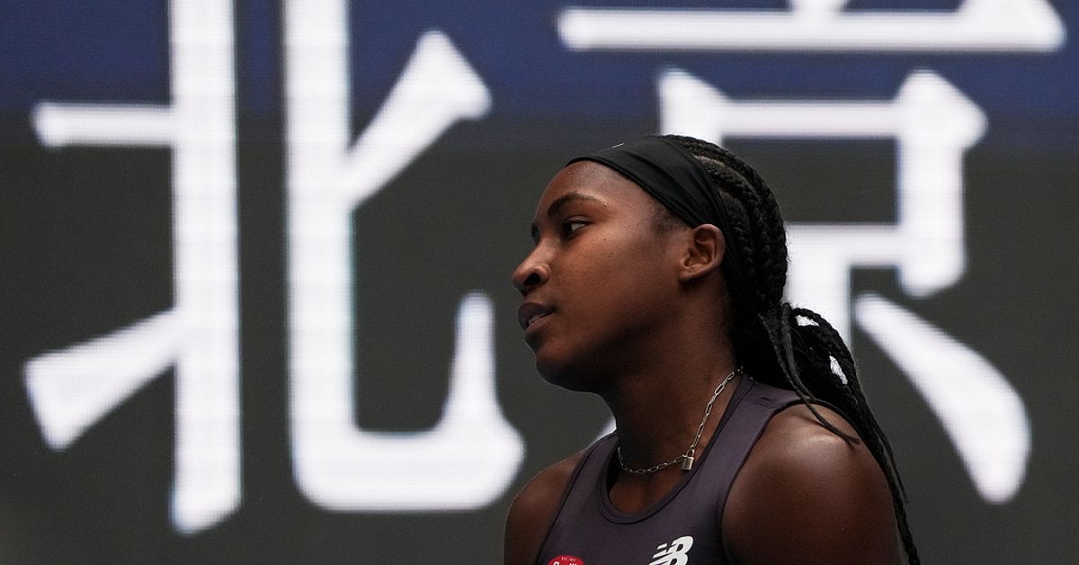 Tennis: Coco Gauff förlorade efter servehaveri mot Iga Swiatek i WTA ...