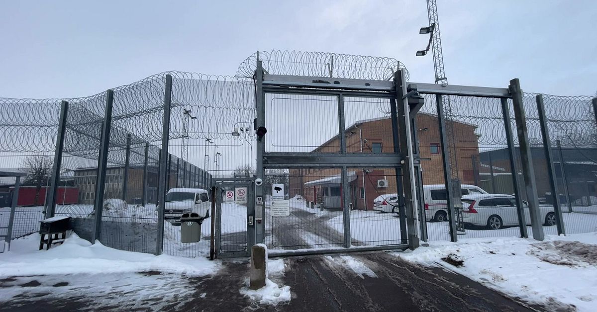 Ville sl&auml;ppa julklappar med dr&ouml;nare &ouml;ver anstalten i Sk&auml;nninge