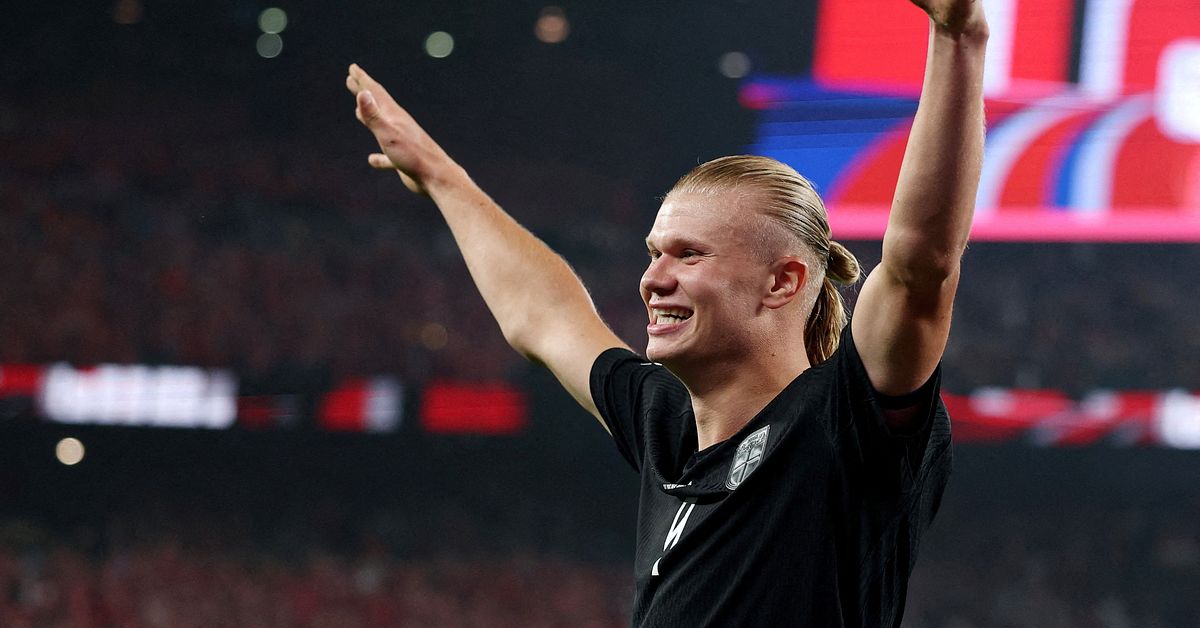 Erling Haaland Scores Twice as Norway Reach World Cup Round of 16