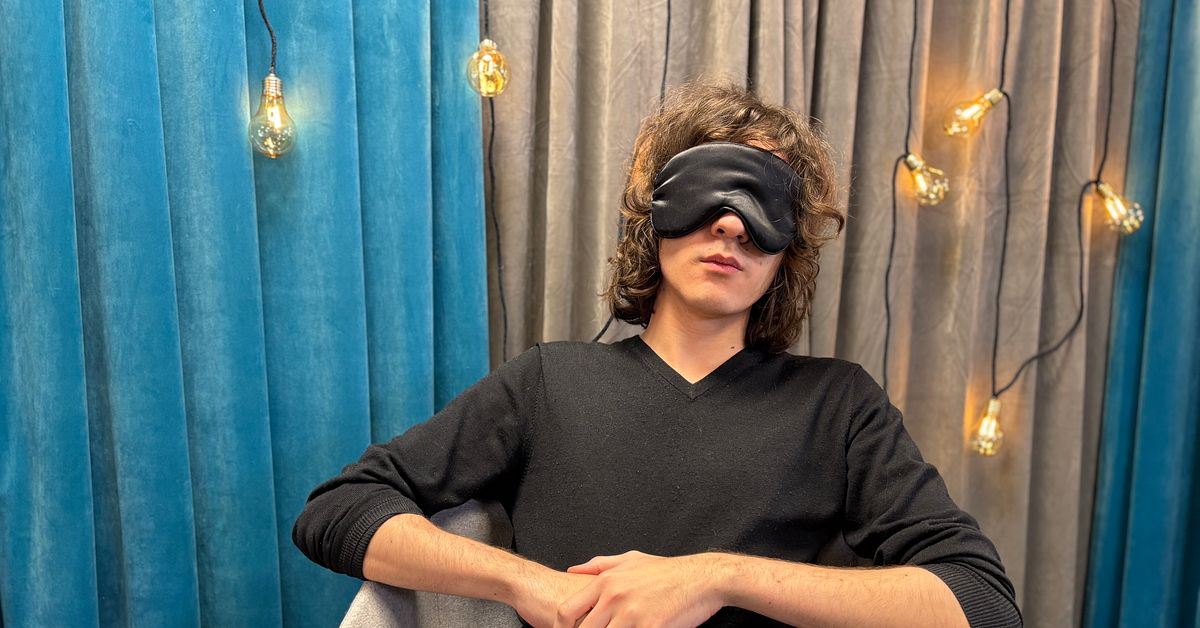 Klaus Andrei, 21, har passerat  Europarekordet i pi-decimaler – SVT sänder direkt