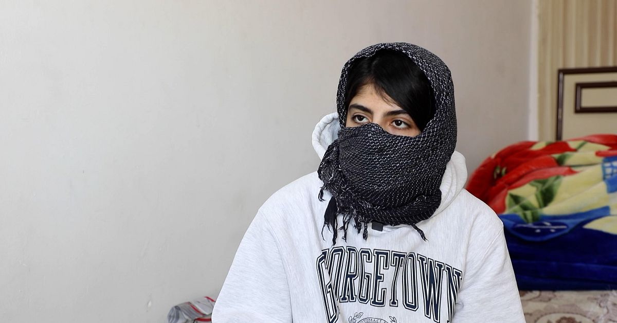 19-&aring;riga Shirin i Iran: &rdquo;Jag hatar regimen, de m&aring;ste bort&rdquo;