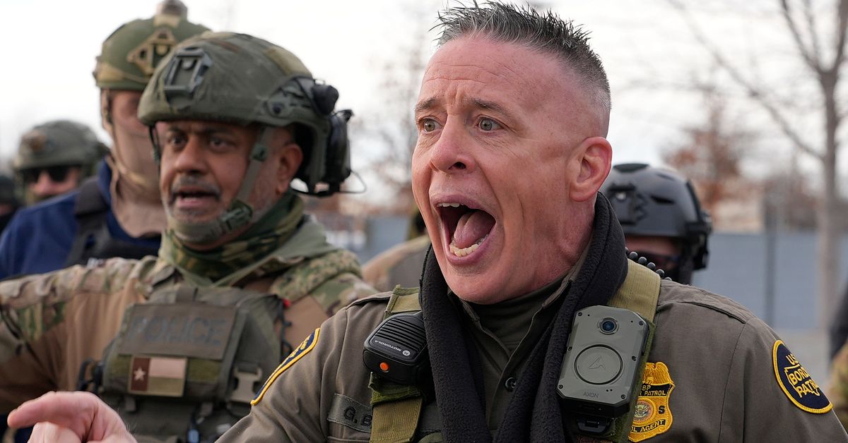 Uppgifter: Gr&auml;nspolisens &rdquo;&ouml;verbef&auml;lhavare&rdquo; Gregory Bovino avs&auml;tts