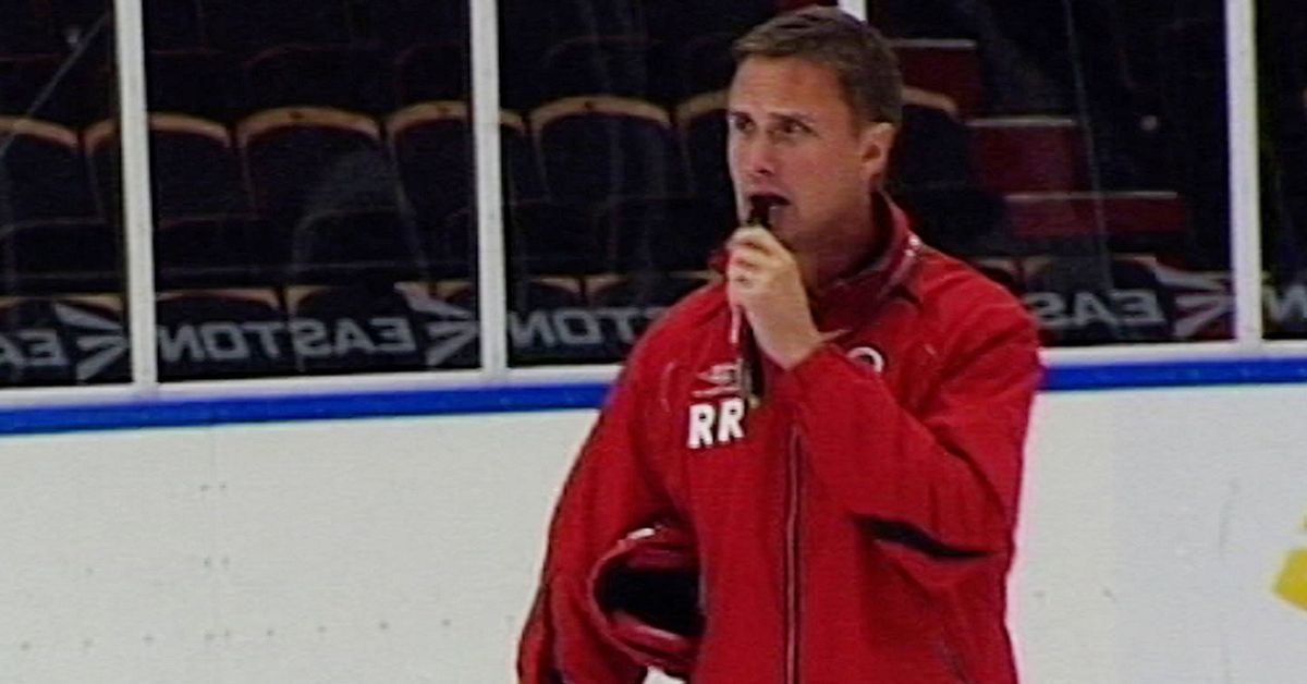 En av Roger Rönnbergs första träningar med Frölunda 2013 | SVT Nyheter