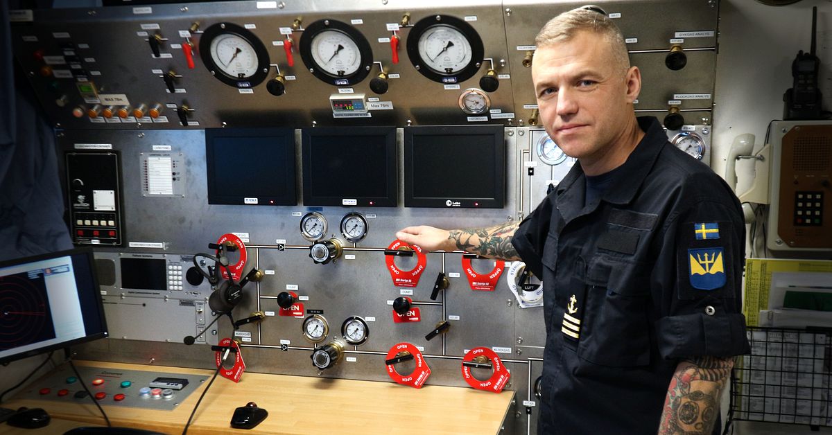 Följ med ombord på HMS Belos – fartyget som hittade ankaret efter kabelsabotaget