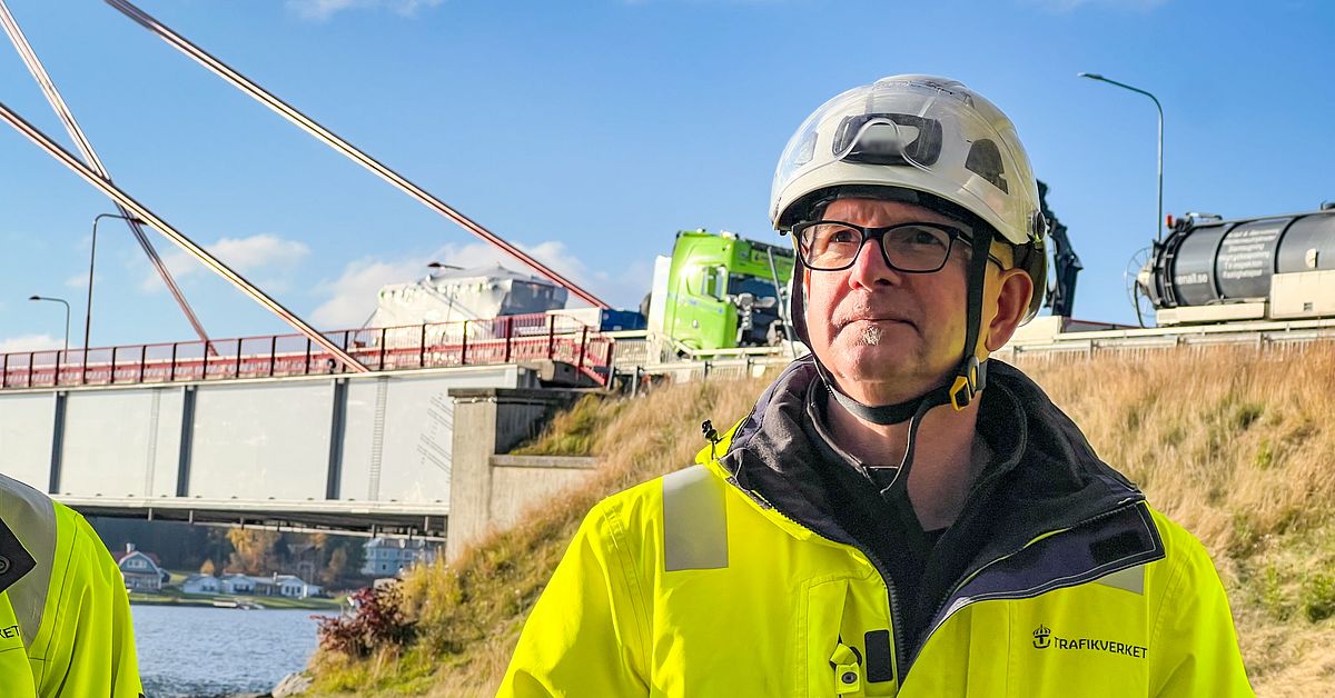 100-tonstransporten fast p&aring; Str&ouml;msundsbron &ndash; &rdquo;fungerar som motvikt&rdquo;