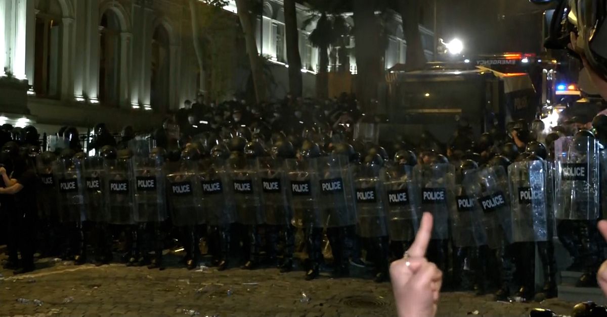 Clashes in Georgia – after discussing a controversial bill