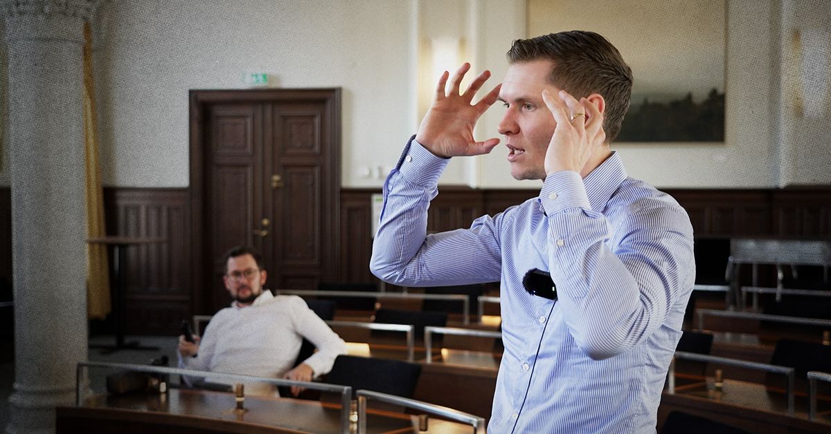 &Ouml;rebropartiets Markus Allard: &rdquo;Ni tillh&ouml;r kl&auml;gget&rdquo;
