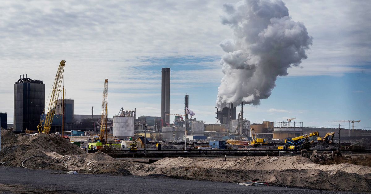 Brand p&aring; SSAB i Lule&aring; &ndash; r&auml;ddningstj&auml;nsten p&aring; plats