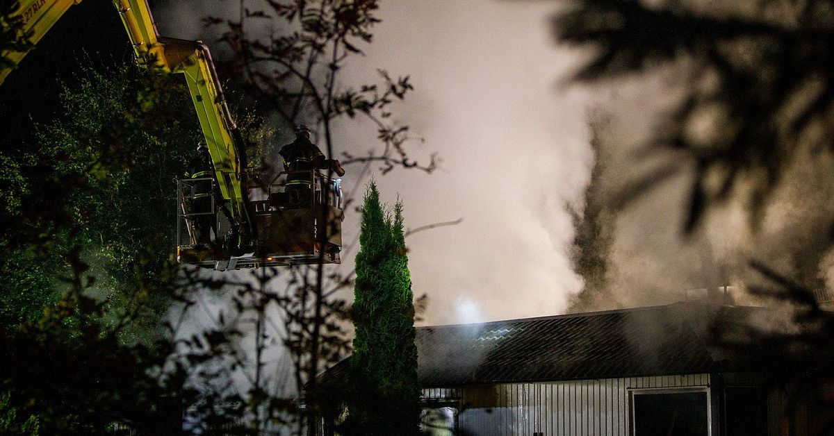 Man död i stugbrand i Jönköping