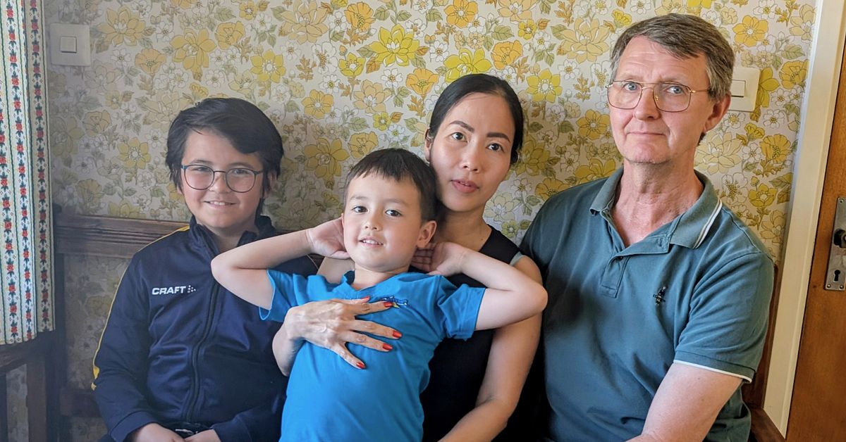 Tre &aring;rs v&auml;ntan p&aring; medborgarskap &ndash; snart ramlar de tillbaka p&aring; ruta ett