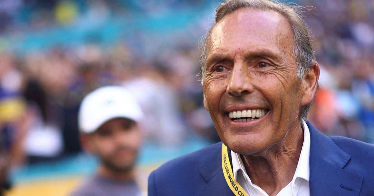 サッカー：アルゼンチンのビッグクラブ監督死去：「消えない痕跡」