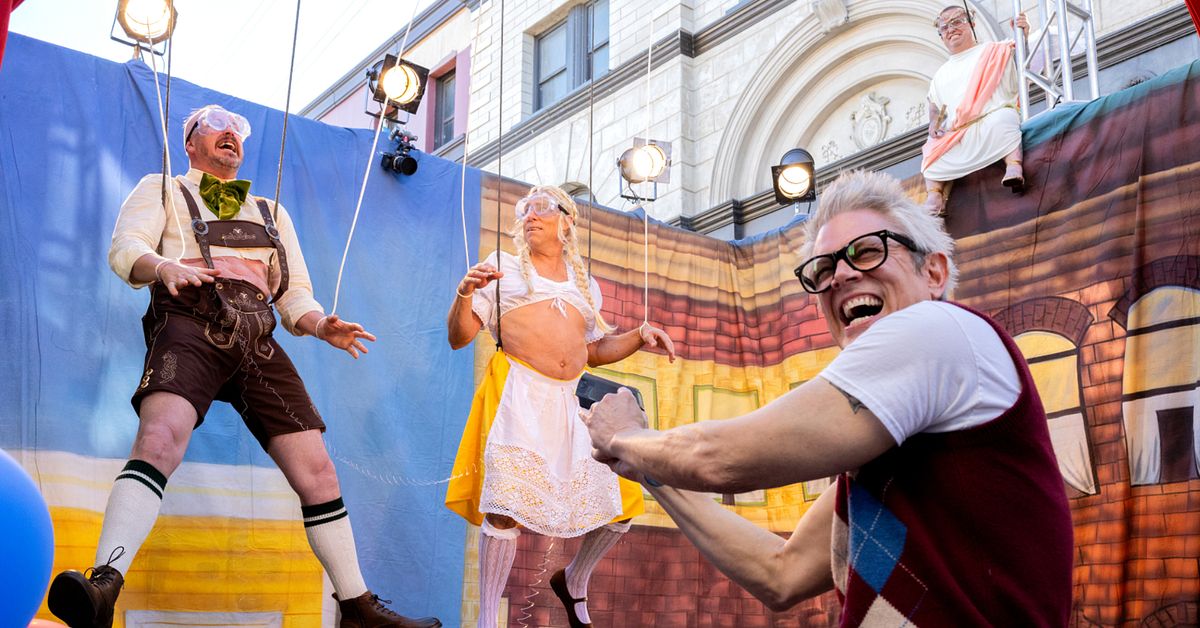 Johnny Knoxville och Steve-O &auml;r tillbaka i &rdquo;Jackass: Best and Last&rdquo;