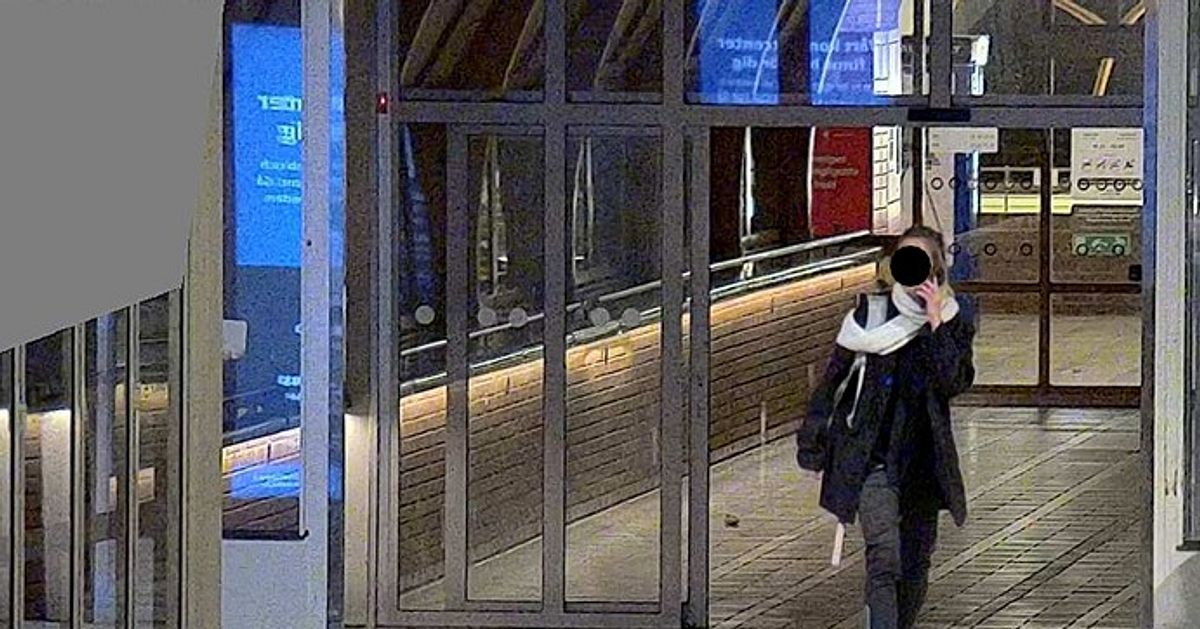H&auml;r anl&auml;nder kvinnan till J&ouml;nk&ouml;ping &ndash; en timme senare brinner det p&aring; R&aring;sl&auml;tt