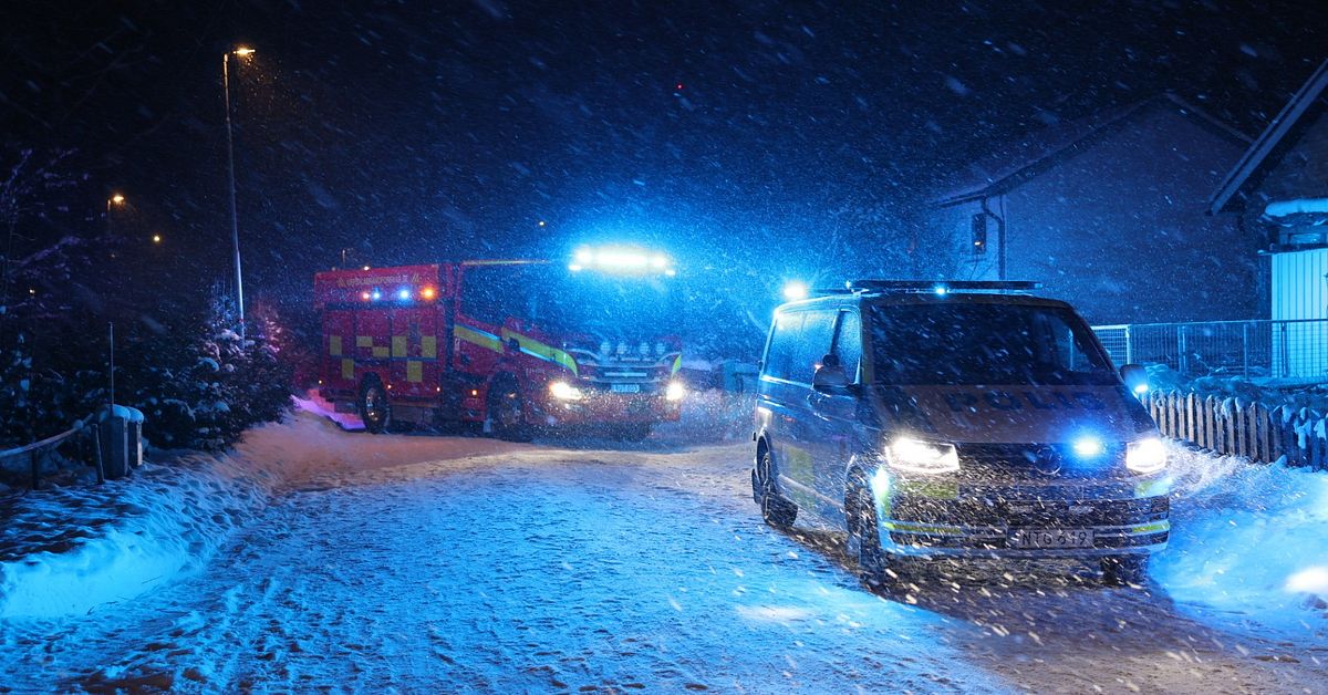 Explosion in Lövstalöt Residential Area North of Uppsala: Updates from Emergency Services and Police
