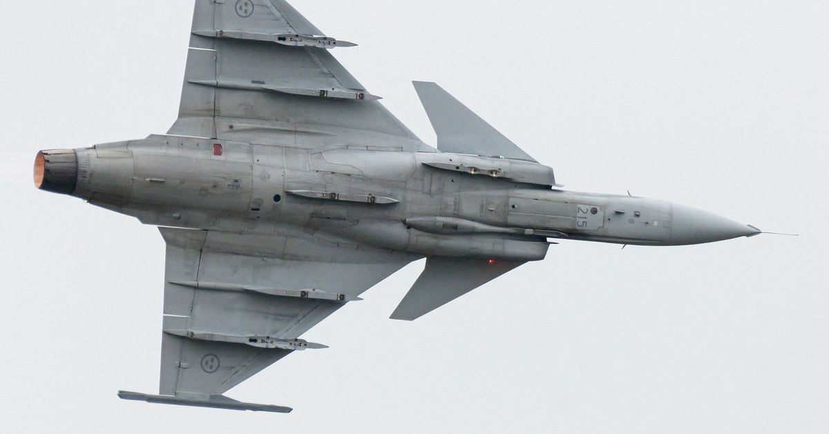 Thailand uppges strida med svenska Gripenplan mot Kambodja
