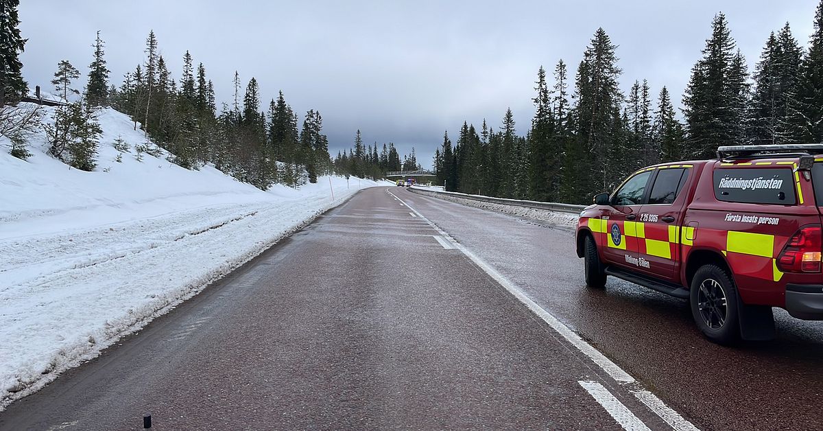 Skoterolycka i S&auml;lenfj&auml;llen &ndash; ambulanshelikopter inkallad