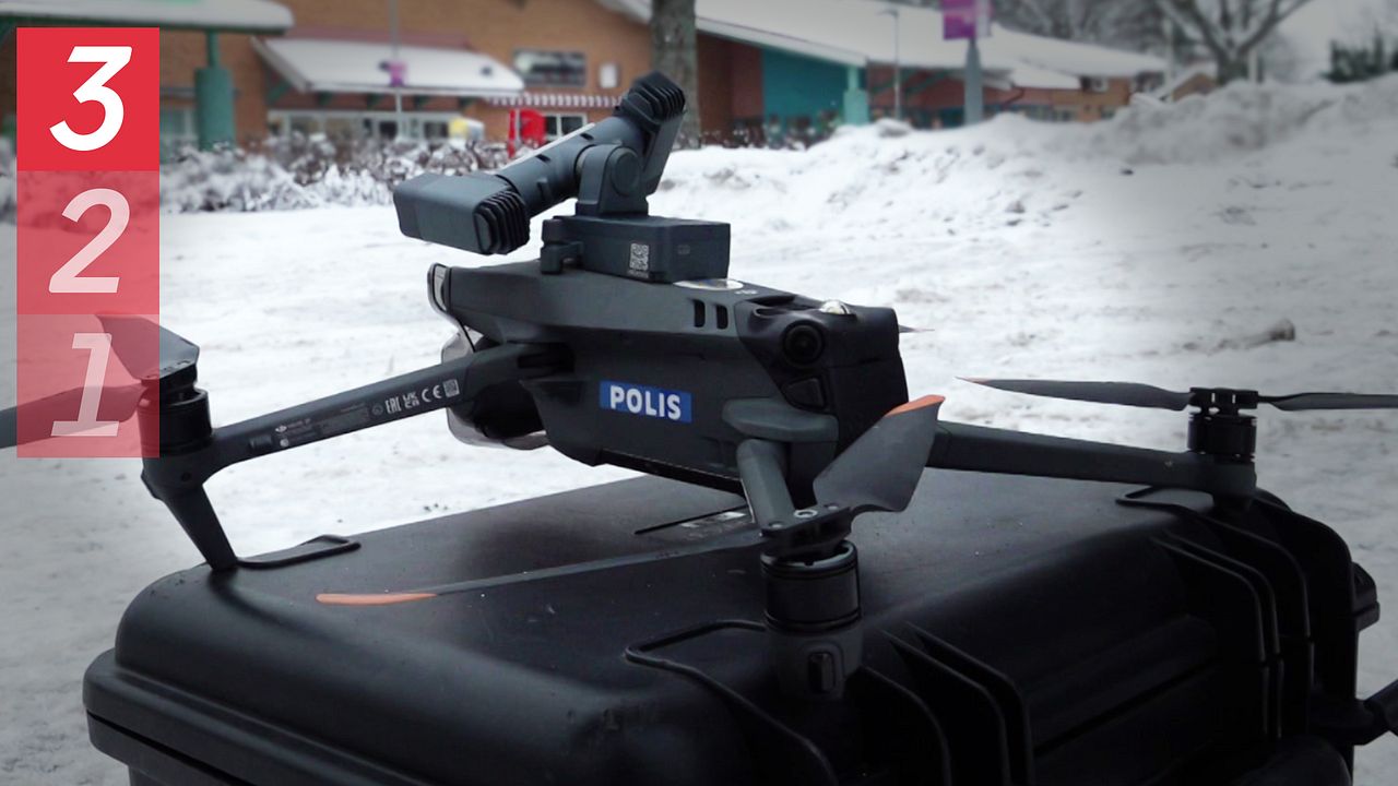 Katta kokrakli baland poshnali tuflilarda