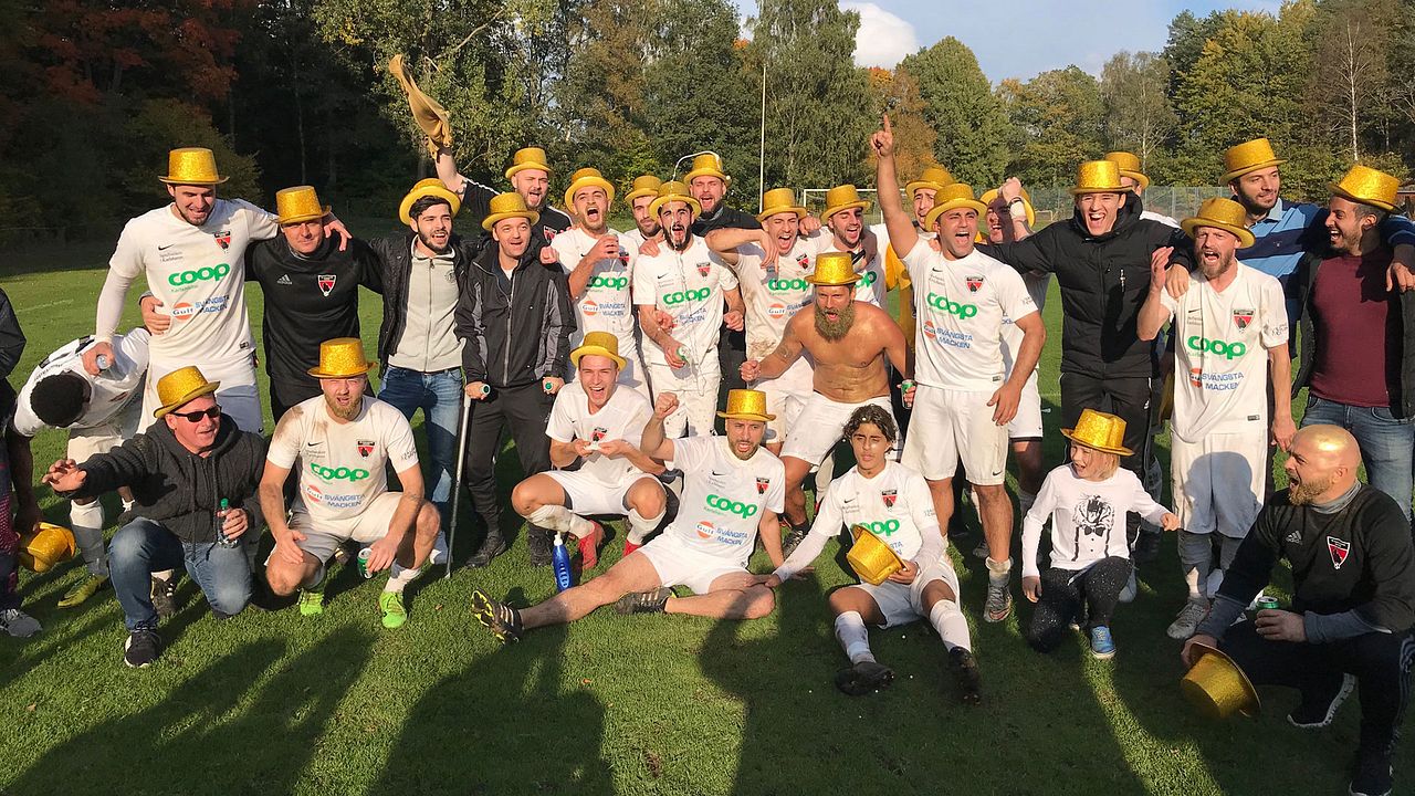 Hayvonlar jinsiy porno tomosha