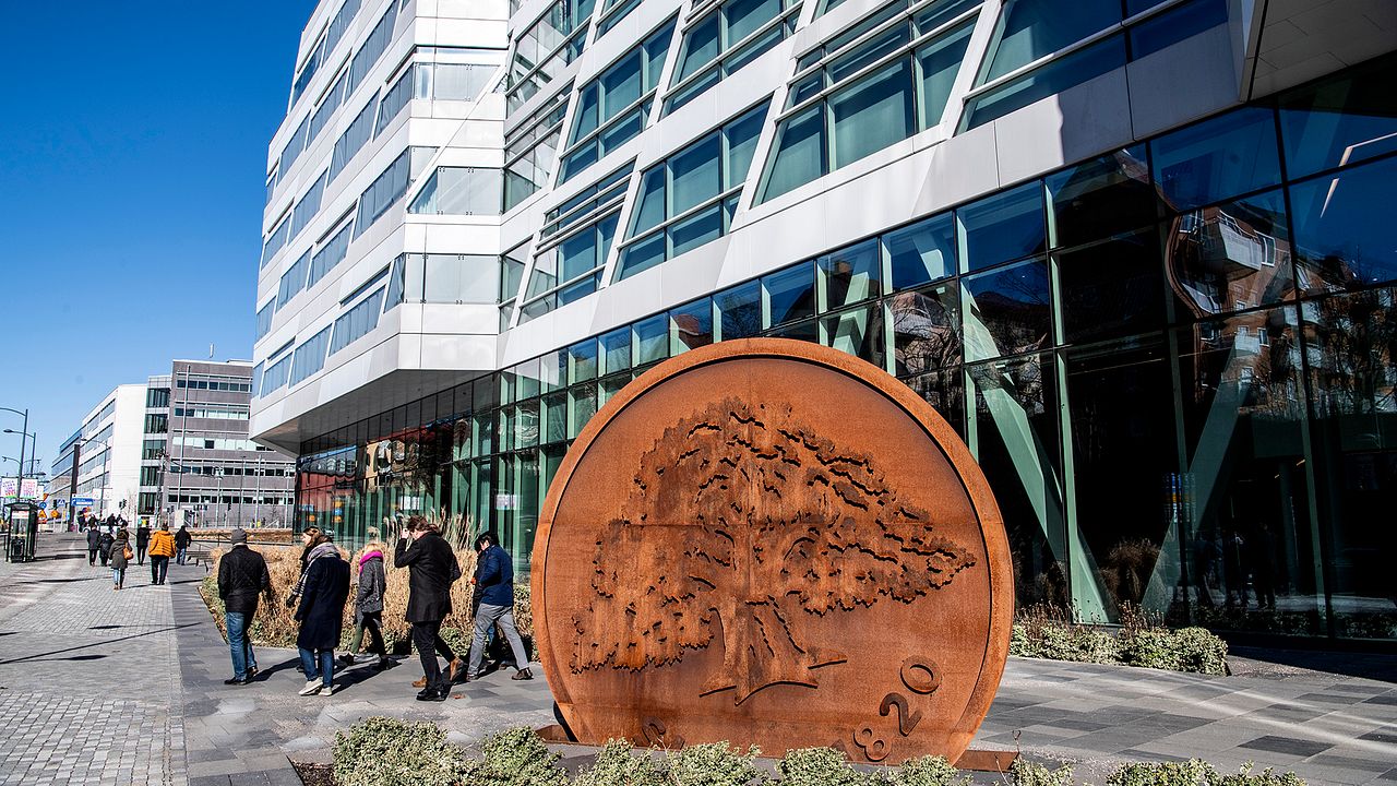 Swedbank medger brister kring penningtvätt – släpper sekretess kring  rapport | SVT Nyheter