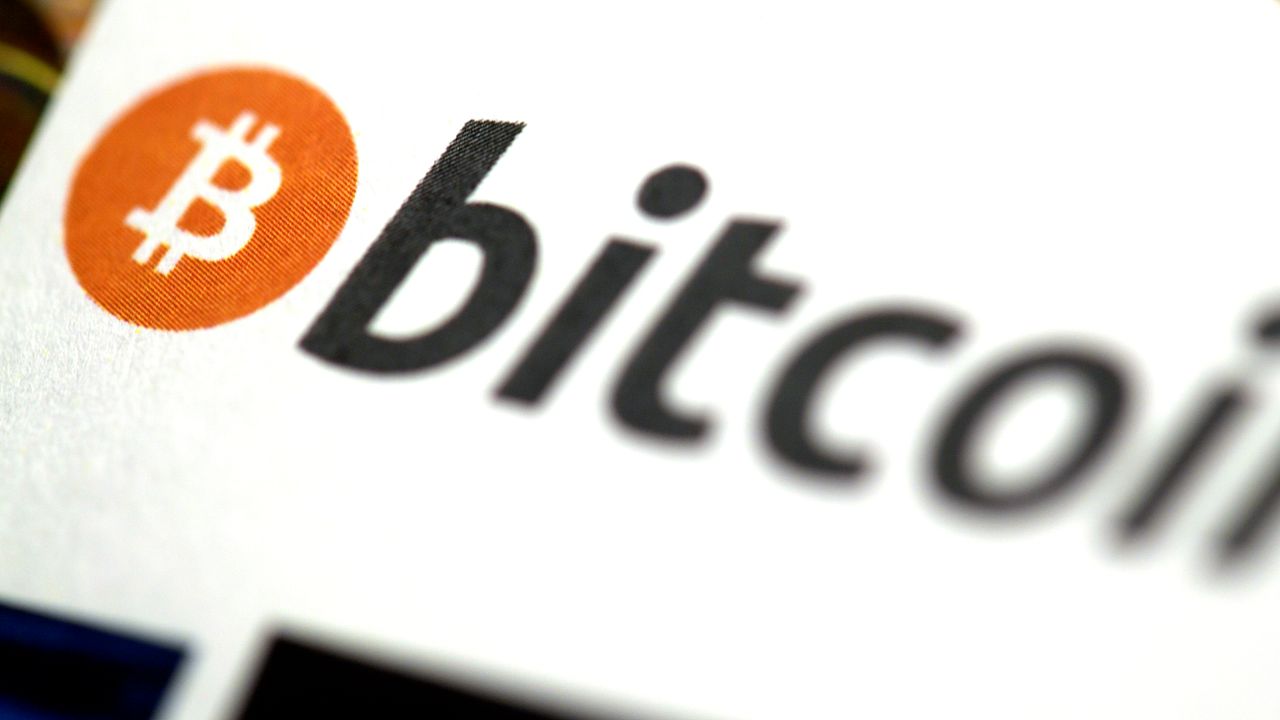 Bitcoin på ny toppnivå | SVT Nyheter