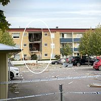 bild där en cirkel visar den bortsprängda fasaden.