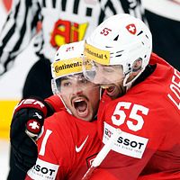 Schweiz firar under semifinalen mot Kanada
