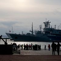 Ryska fartyg i hamnen i Sankt Patersburg.