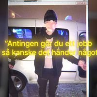 En man står framför en bil, texten hotar med att något illa kan hända.