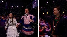 Tvådelad bild. Vänster: Samiska par dansar under ljusshow. Höger: Person i samisk klädsel vinkar.