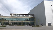 En bild på exteriören av det nyabyggda Thoren Arena i Umeå.