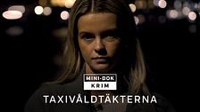 ung tjej som tittar in i kameran,