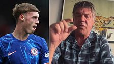 Delad bild. Till vänster: person i Chelseatröja. Till höger: person i rutig skjorta gestikulerar.