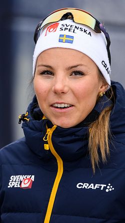 Vintersport: Elvira berg: Ska ryssar resa runt med vapen i Europa?   Vinterstudion 2025/26  nyheter och sndningar | SVT Sport