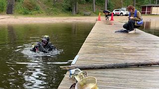 Magnetfiskare hittade armeringsjärn på badplats i Mjölby: ”Livsfarligt”