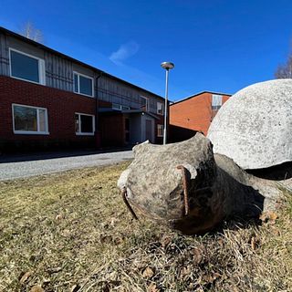 Var femte lägenhet tom – nu river Hällefors bostadsbolag husen