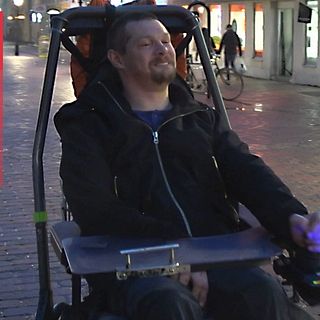 Det här är CP-skadade Johan trött på att höra
