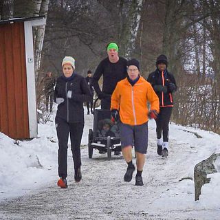 Vinter inget hinder för gratisloppet parkrun i Örebro