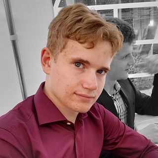 Benjamin blev 19 år | SVT Nyheter