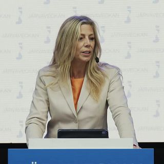 SD: ”Tvingas dölja sina kroppar”