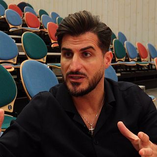 Charbel vill inspirera ungdomar i utsatta områden