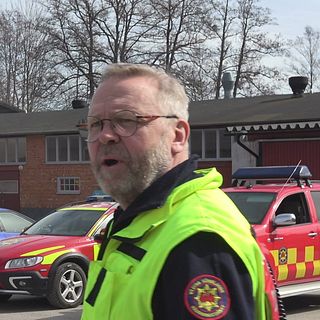 Här blossar storbranden upp igen – mitt under intervjun