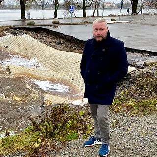 Nygamla vattenskador på Glysisvallen