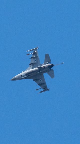 Vilka länder förser Israel med vapen?