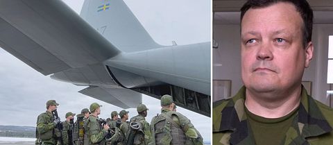 Bild på stabschefen Urban Häggström. Även en bild på ett militärflygplan med värnpliktiga vid I21 bredvid.