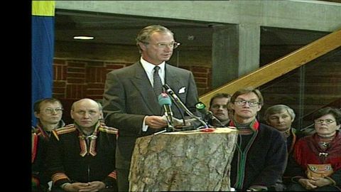 Här inviger kungen Sametinget 1993