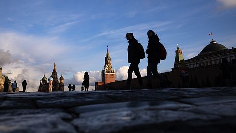 Siluetter på röda torget i Moskva